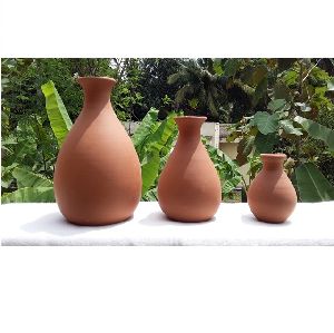 terracotta flower vase