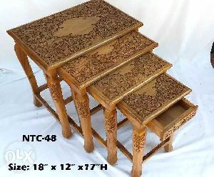 Nest of 4 tables of Walnut wood