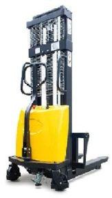 SOLPACK NEW SEMI ELECTRIC STACKER