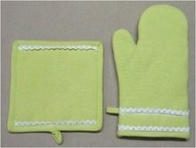 Cotton Lace Oven Mitt Pot Holder Set