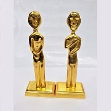 Gold Couple Home Decoration Sculpture