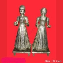 BRASS VERY FINE MEN WOMEN figure