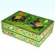 PAINTED WOODEN DECORATIVE JEWELERY BOX