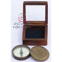 Titanic Compass With Wooden Box