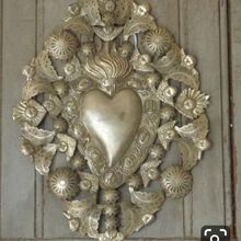 Metal Milagro Heart