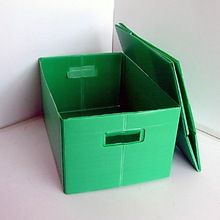 corrugated plastic box