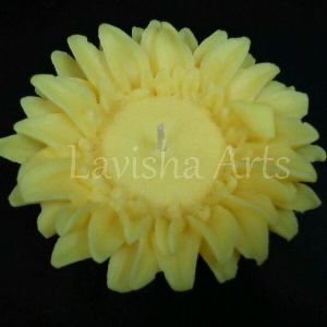 Floating sunflower candle