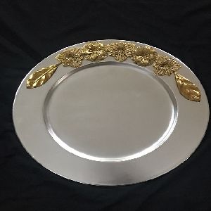 Silver finish Iron charger plate