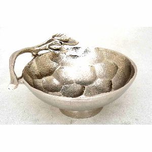 Metal Material Designer Bowl with Handle
