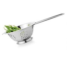 Metal Fruit Colander With Handle