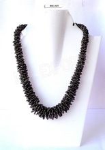 Black color polish Seed Bead Necklace