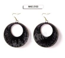 metal earring round shape