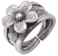 Oxidised Antique Floral Band Ring