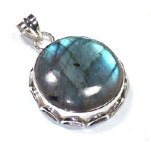 Optimum Labradorite Pendant