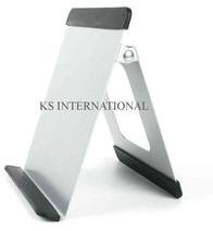 Metal tablet stand