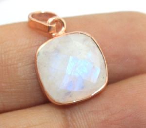 Rainbow Moonstone Pendant