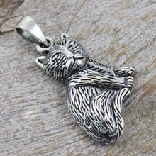 Charming cat silver pendant