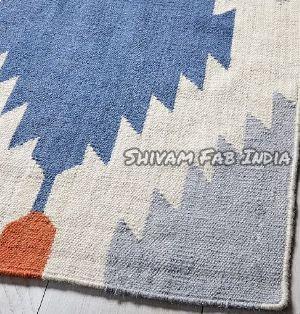 Woolen Rugs 04