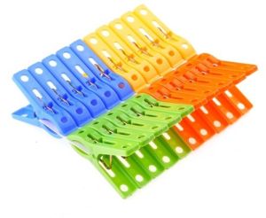 plastic cloth clips