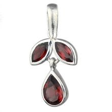 Palatial Garnet Silver Pendant