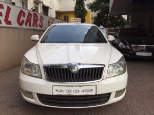 Used Skoda Laura Ambiente AT Car