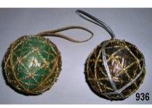 Zari Ball Hanging Christmas Ornaments