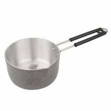 coated aluminium saucepan