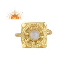 Rainbow Moonstone Gemstone Ring