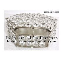 Iron Crystal Triangle Jewelry Box