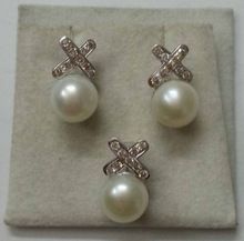 Fresh Water Pearl Earring