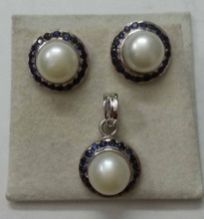 Pearl Blue Sapphire Silver Earring