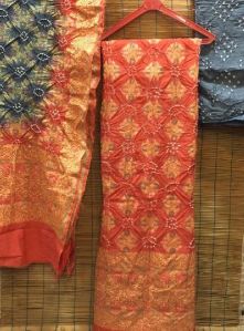 Gadwal silk bandhini top with pure banarasi silk bandhini dupatta