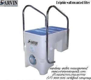 Dolphin Wall Mounted Pool Filter