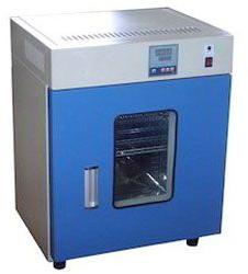 Bacteriological Incubator