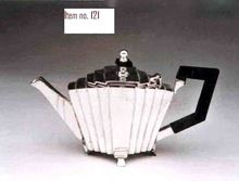 serving tea coffee pot