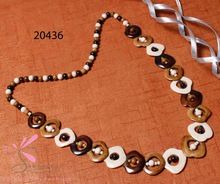 Fashion resin necklace
