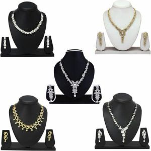 NECKLACE EARRING SET