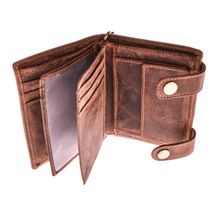 bifold pebble leather wallet