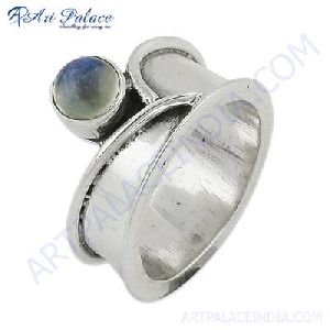 rainbow moonstone Ring