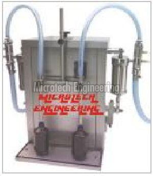 Semi Automatic Liquid Filling Machine