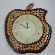 HANDICRAFT APPLE WALL CLOCK