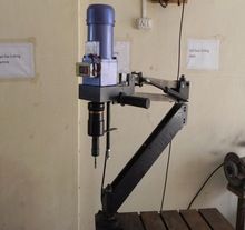 Electric Flex Arm Tapping Machine