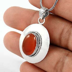 Sightly Carnelian Gemstone 925 Sterling Silver Pendant