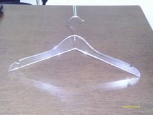 ACRYLIC CLOTH HANGER