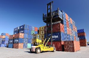 container logistics services