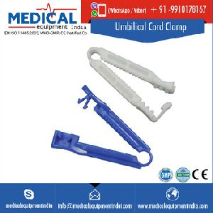 Umbilical Cord Clamp for Clamping Umbilical Cord of Newly Born Baby