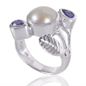 Amethyst and Pearl Gemstone 925 Sterling Silver Ring