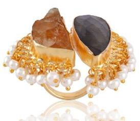 Rough Labradorite and Citrine nice Designer Fashion Ring with Pearl Drops