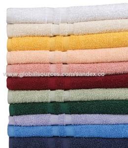 Printed bath towels, made of 100% cotton, OEM order accepted, good water absorbency