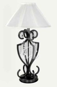 CROWN Table Lamp